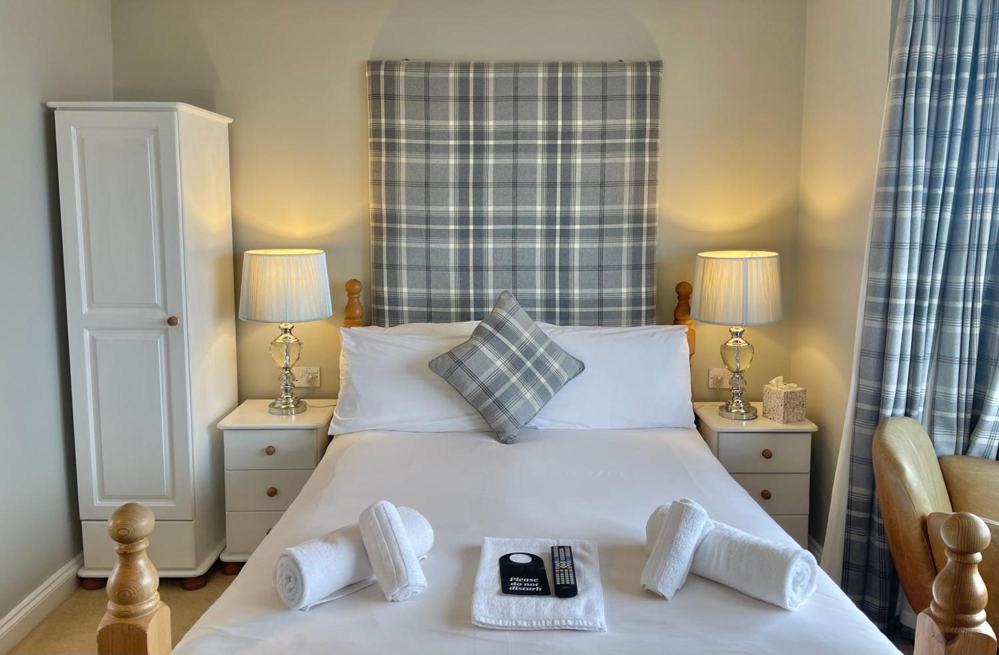 The Seacliffe - Whitby Hotel Ngoại thất bức ảnh