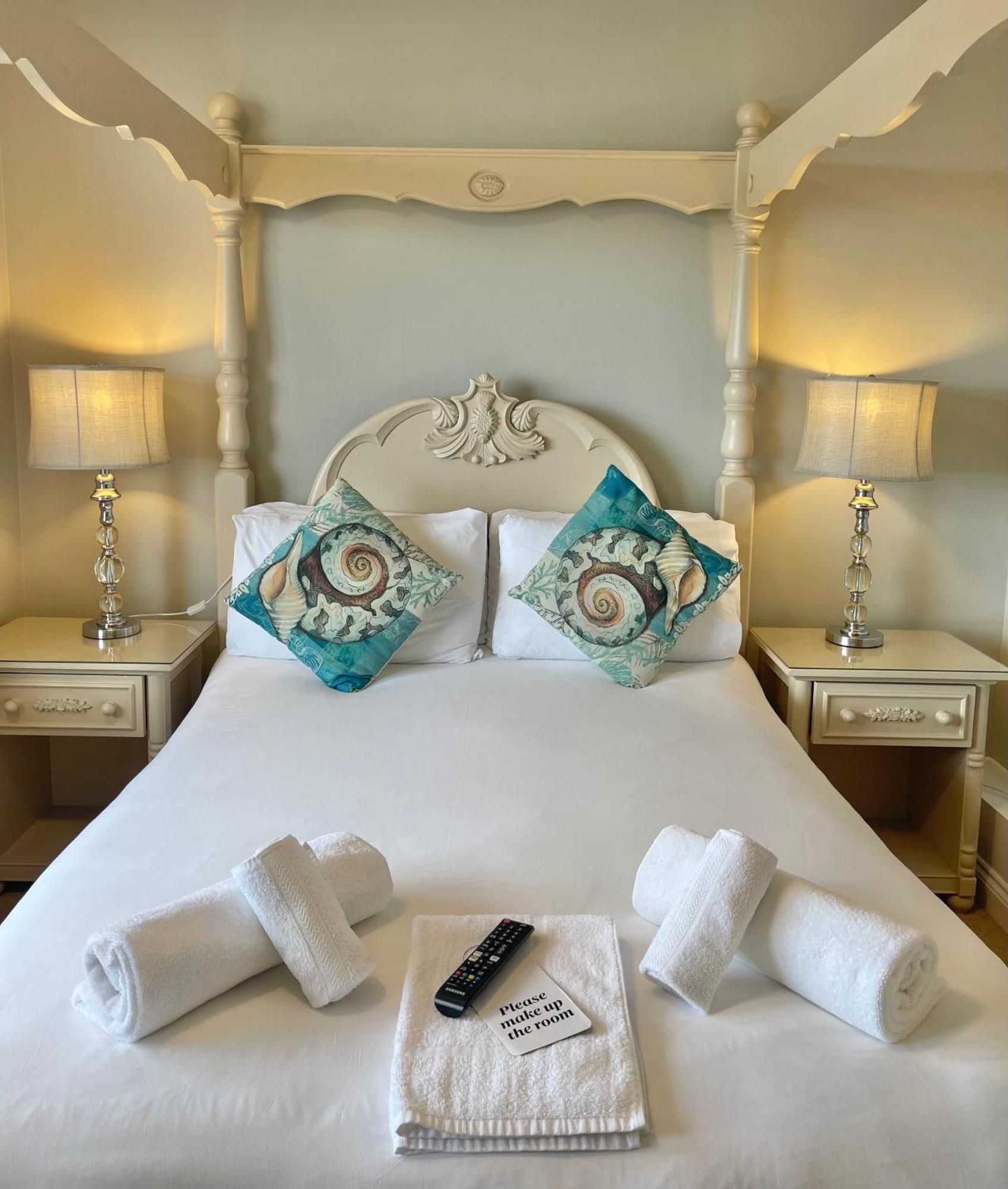 The Seacliffe - Whitby Hotel Ngoại thất bức ảnh
