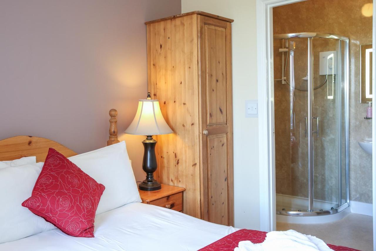 The Seacliffe - Whitby Hotel Ngoại thất bức ảnh