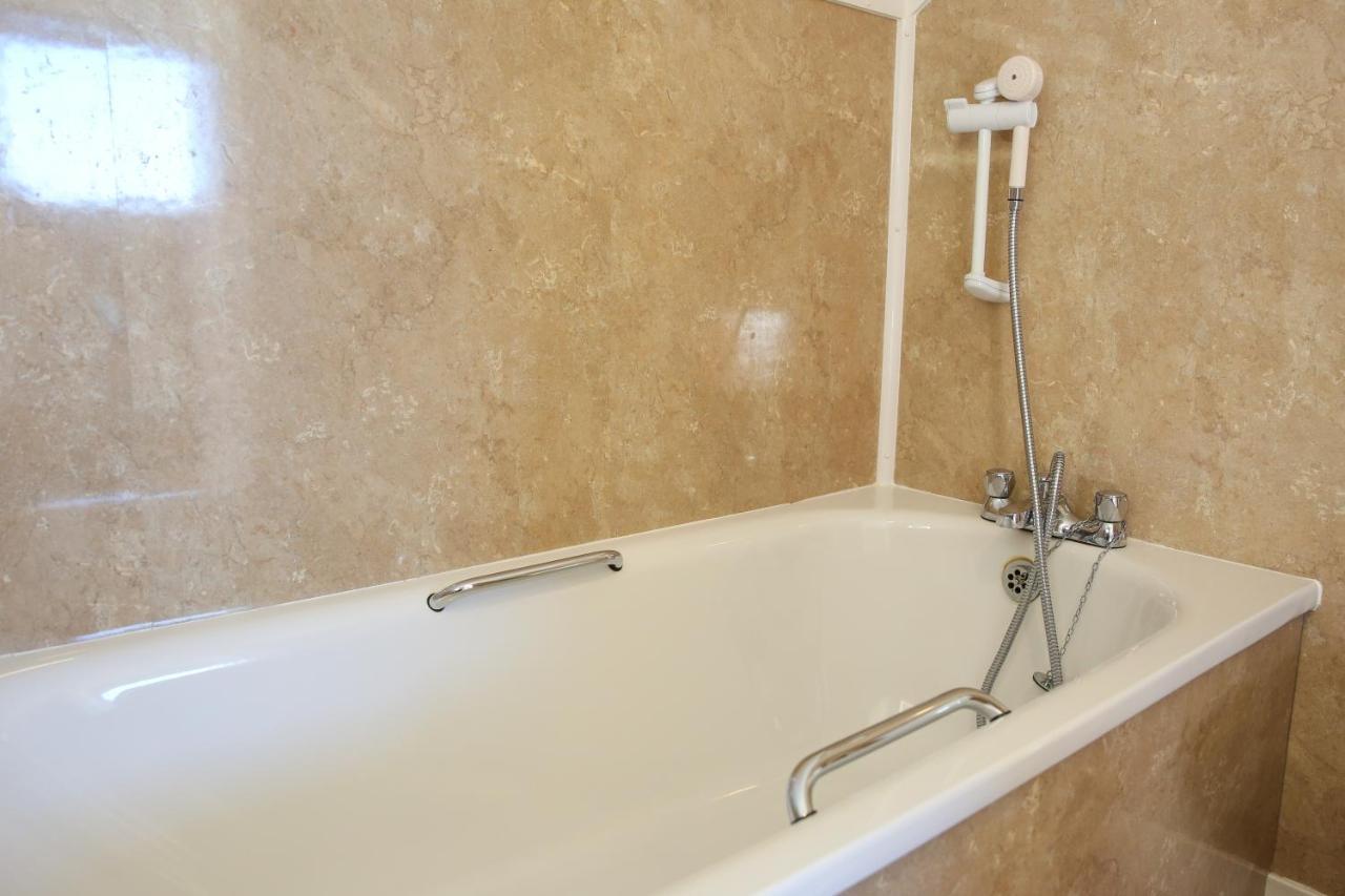 The Seacliffe - Whitby Hotel Ngoại thất bức ảnh